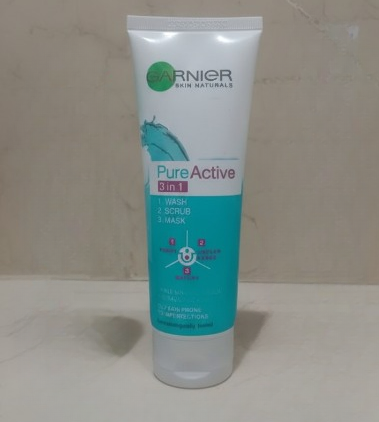Garnier 3 in 1 Pure Active Face Wash – image 2