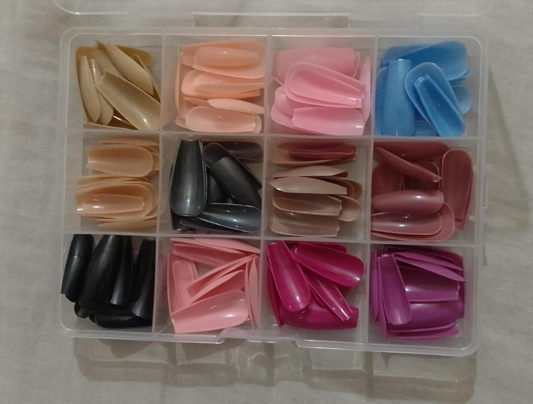 144 PCs nails box colorful and Shiny nails box (Random Color) – image 2