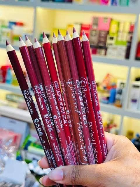 Flormar lip pencils shades of nude Color Multicolor Package Includes 6 x Lip