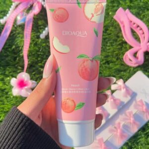 Bioaqua Peach Moisturizing Lotion - 100ml