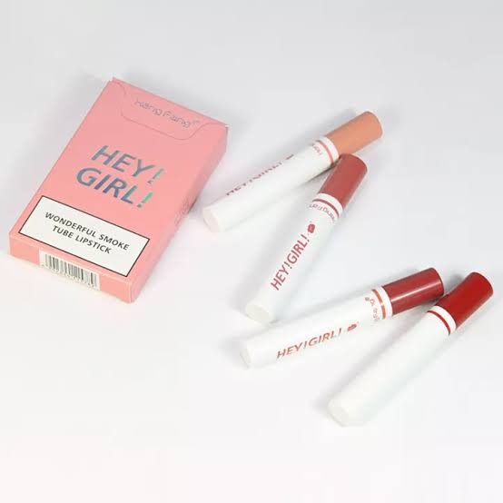 4-in-1 Trending Lipstick Set – Cigarette-Shaped Matte Lipsticks – image 3